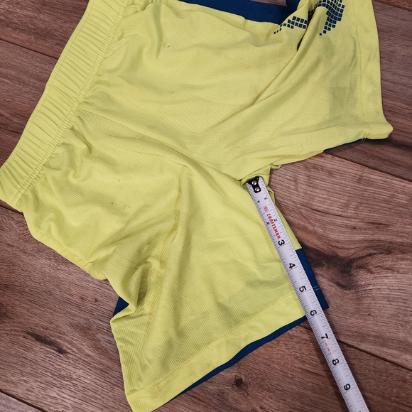 Nike Camo Tee and Neon Shorts Set - Picture 11 of 11